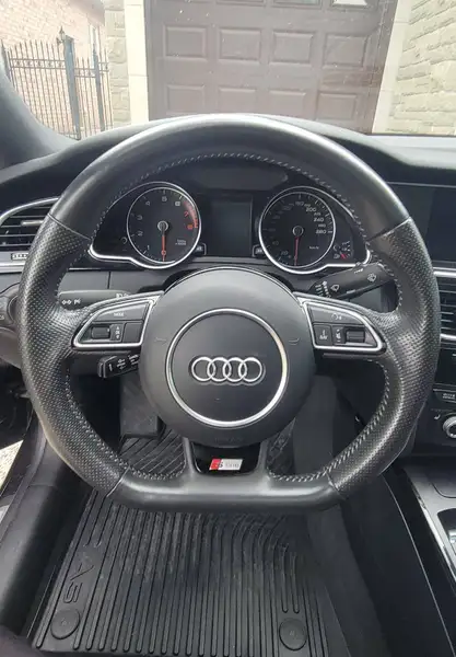 2016 Audi A5 Progressiv Plus S Line, černá, 61 189 km, dovoz Kanada — foto 6 z 12