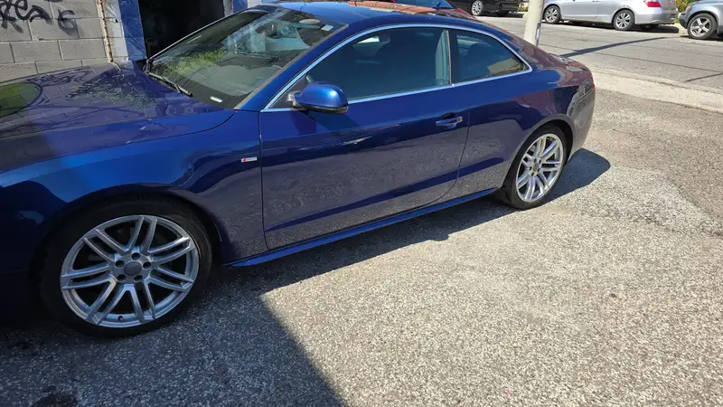 2015 Audi A5 Progressiv, modrá, 173 100 km, dovoz Kanada — foto 6 z 7