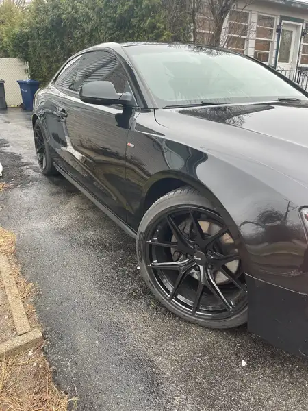 2016 Audi A5 Progressiv plus, černá, 144 000 km, dovoz Kanada — foto 2 z 12