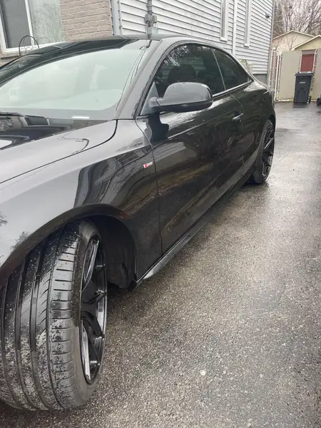 2016 Audi A5 Progressiv plus, černá, 144 000 km, dovoz Kanada — foto 3 z 12