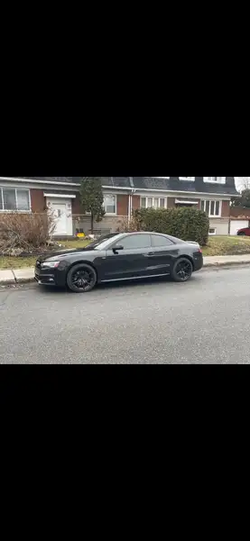 2016 Audi A5 Progressiv plus, černá, 144 000 km, dovoz Kanada — foto 8 z 12