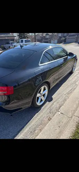 2012 Audi A5, černá, 165 000 km, dovoz Kanada — foto 2 z 5