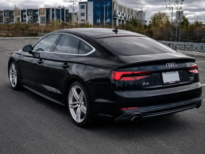 2018 Audi A5 Technik, černá, 78 500 km, dovoz Kanada — foto 2 z 9