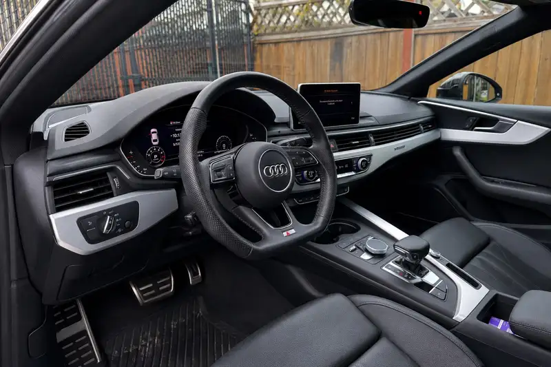 2018 Audi A5 Technik, černá, 78 500 km, dovoz Kanada — foto 7 z 9