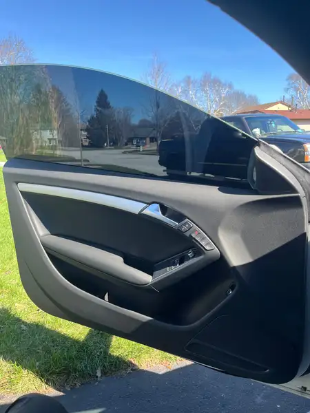 2016 Audi A5 Progressiv plus, bílá, 180 000 km, dovoz Kanada — foto 7 z 12
