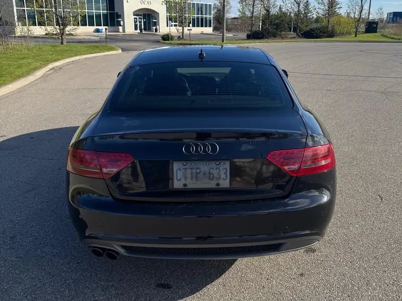2011 Audi A5, černá, 230 000 km, dovoz Kanada — foto 3 z 10