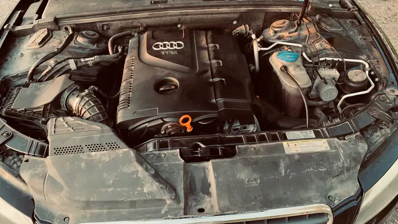 2011 Audi A5 Décapotable, modrá, 208 000 km, dovoz Kanada — foto 8 z 8