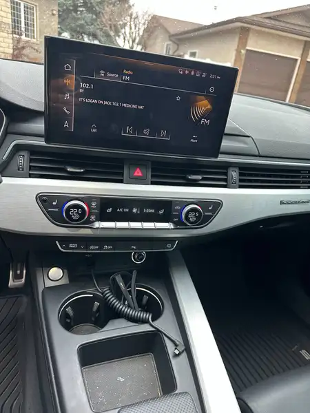 2020 Audi A5 Progressiv, bílá, 104 000 km, dovoz Kanada — foto 6 z 6