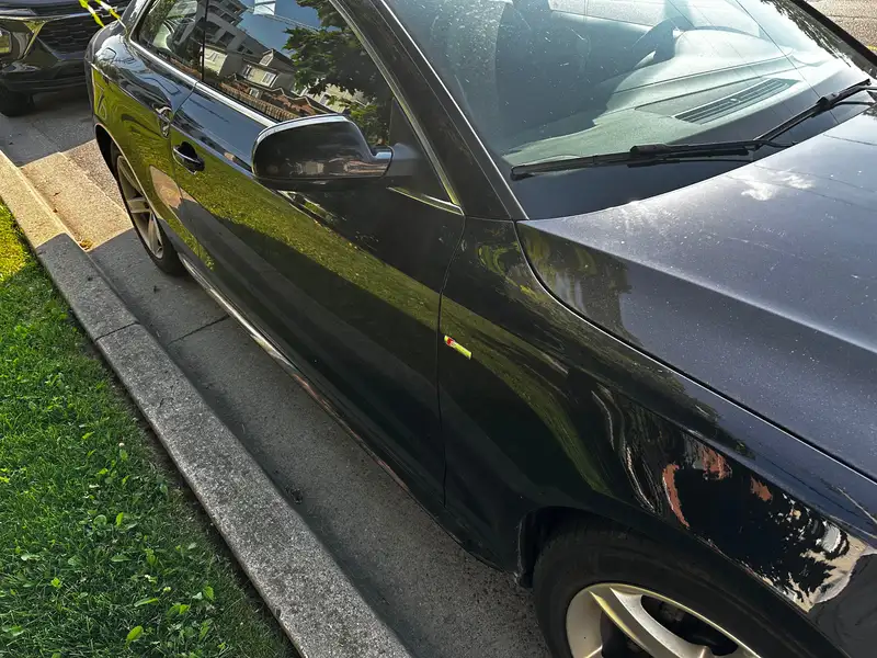 2012 Audi A5 Premium Plus, černá, 138 000 km, dovoz Kanada — foto 9 z 12