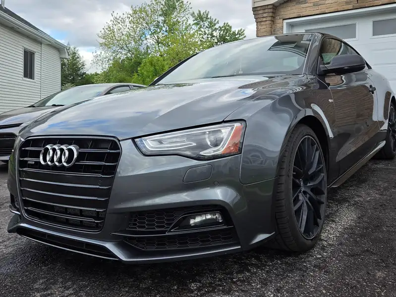 2016 Audi A5 Progressiv plus, šedá, 195 000 km, dovoz Kanada — foto 2 z 12