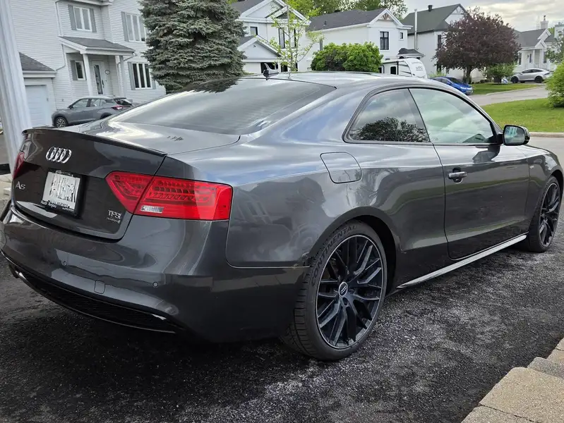 2016 Audi A5 Progressiv plus, šedá, 195 000 km, dovoz Kanada — foto 4 z 12