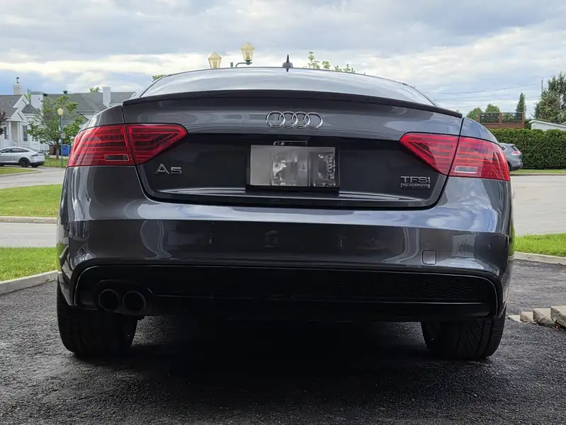 2016 Audi A5 Progressiv plus, šedá, 195 000 km, dovoz Kanada — foto 5 z 12