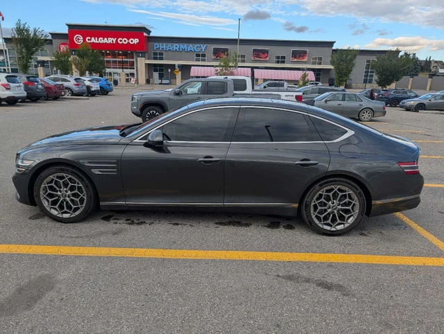 2023 Genesis G80 Advanced, šedá, 57 000 km, dovoz Kanada — foto 2 z 5