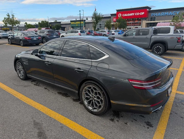 2023 Genesis G80 Advanced, šedá, 57 000 km, dovoz Kanada — foto 3 z 5