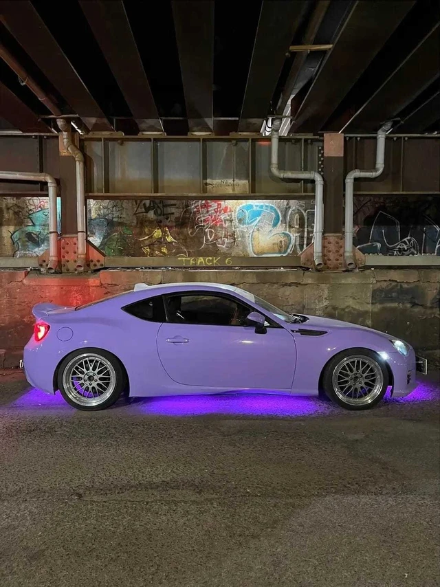 2013 Subaru Brz, fialová, 97 000 km, dovoz Kanada — foto 3 z 5
