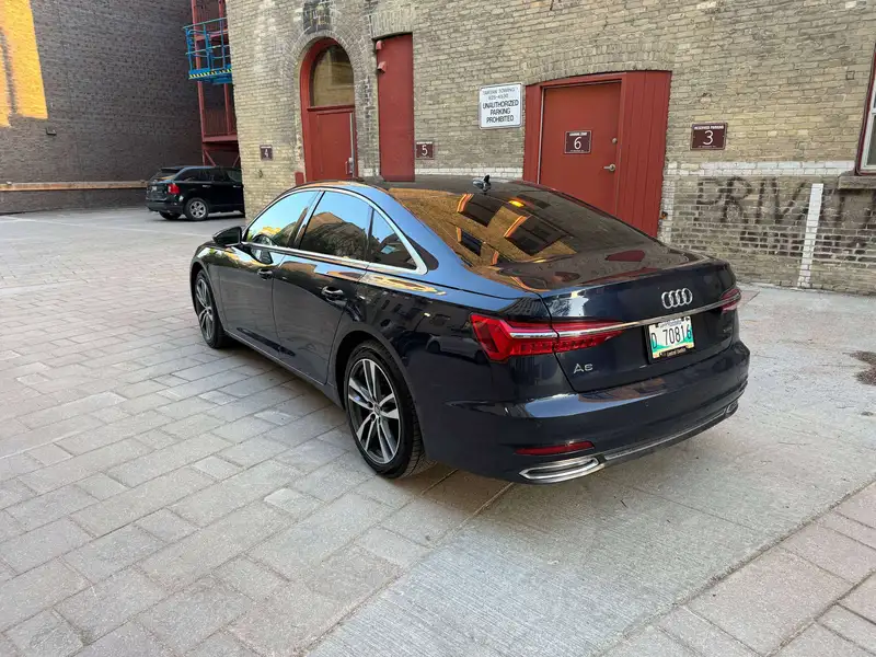 2019 Audi A6 Technik, modrá, 104 300 km, dovoz Kanada — foto 4 z 12