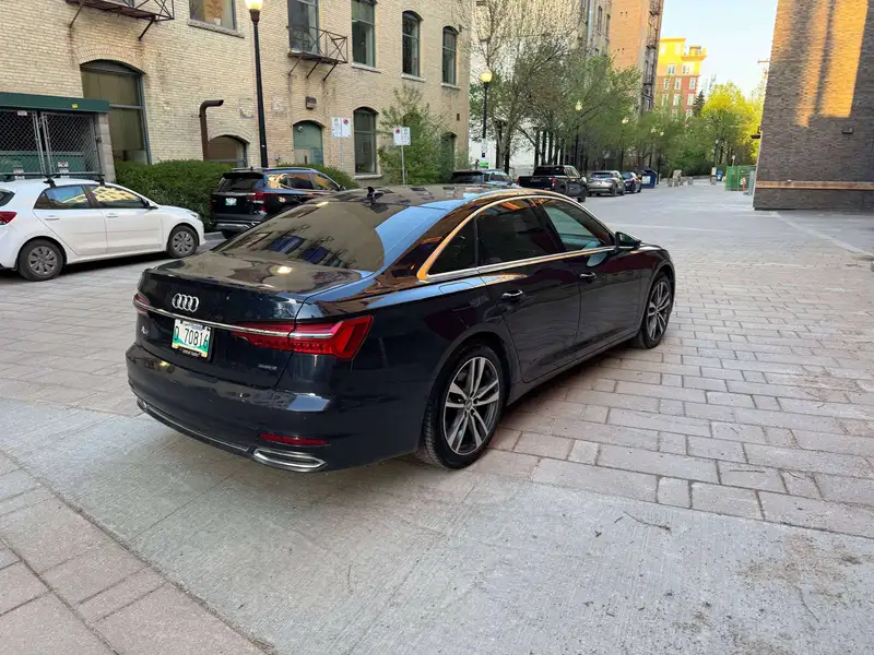 2019 Audi A6 Technik, modrá, 104 300 km, dovoz Kanada — foto 6 z 12
