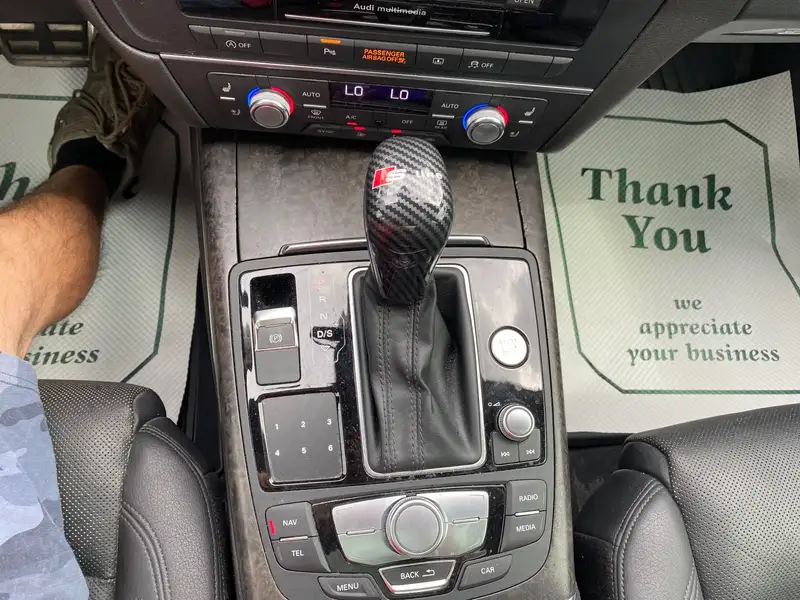 2017 Audi A6 Technik, černá, 191 549 km, dovoz Kanada — foto 6 z 12