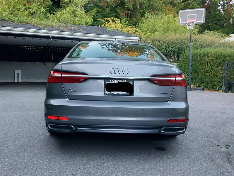 2019 Audi A6 Progressiv, šedá, 83 000 km, dovoz Kanada — foto 8 z 10