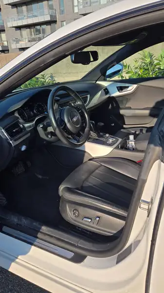 2016 Audi A7 Technik S Line, bílá, 84 309 km, dovoz Kanada — foto 8 z 12