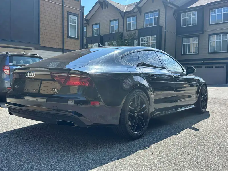 2016 Audi A7 Progressiv, černá, 157 000 km, dovoz Kanada — foto 6 z 12
