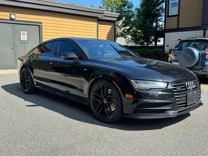 2016 Audi A7 Progressiv, černá, 157 000 km, dovoz Kanada — foto 8 z 12