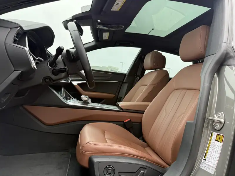 2023 Audi A7 Progresif S-Line, šedá, 58 593 km, dovoz Kanada — foto 12 z 12