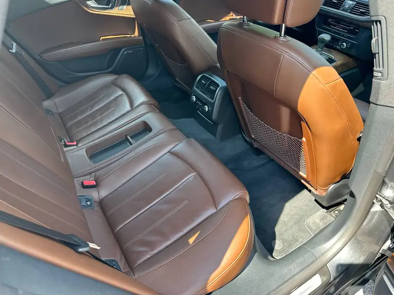 2012 Audi A7 Premium Plus, šedá, 155 000 km, dovoz Kanada — foto 10 z 12