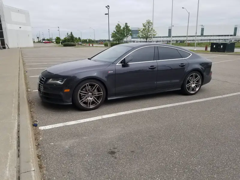 2013 Audi A7 Premium, hnědá, 220 000 km, dovoz Kanada — foto 2 z 2