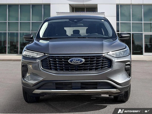 2024 Ford Escape Active, šedá, 53 233 km, dovoz Kanada — foto 2 z 19