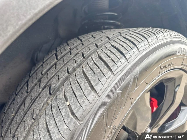 2021 Ford Explorer ST, černá, 116 669 km, dovoz Kanada — foto 7 z 19