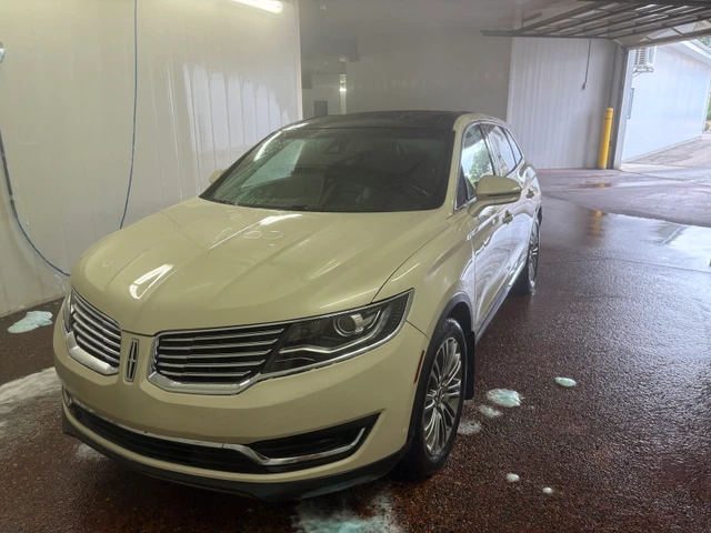 2016 Lincoln Mkx, béžová, 187 000 km, dovoz Kanada — foto 2 z 5