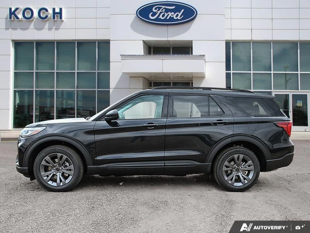 2026 Ford Explorer Active, černá, 9 km, dovoz Kanada — foto 3 z 19
