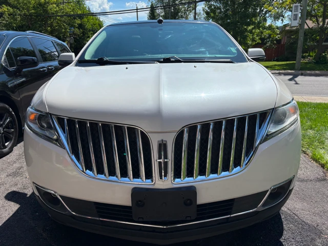 2014 Lincoln Mkx, bílá, 205 342 km, dovoz Kanada — foto 4 z 5