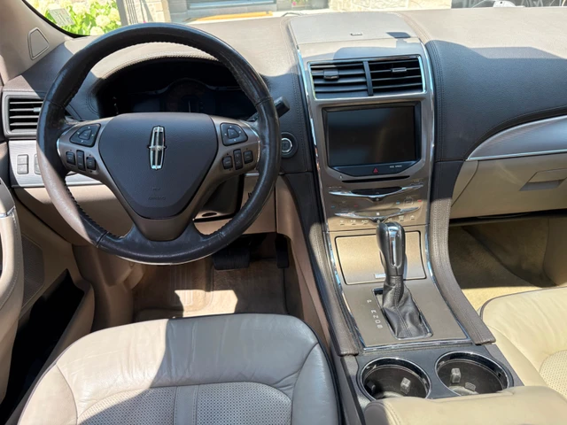 2014 Lincoln Mkx, bílá, 205 342 km, dovoz Kanada — foto 5 z 5