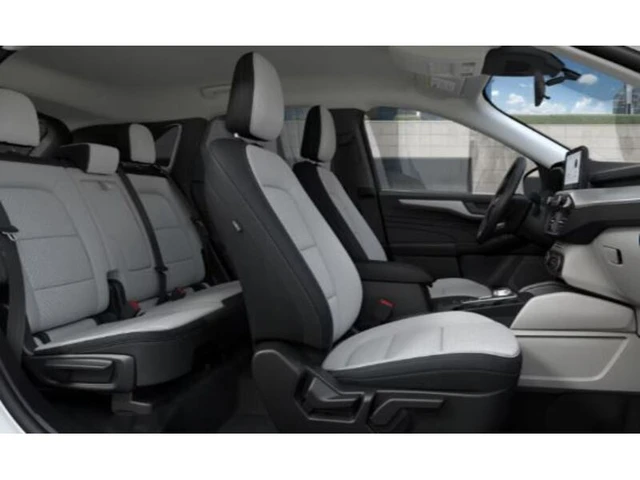 2025 Ford Escape Active, bílá, 18 900 km, dovoz Kanada — foto 7 z 7