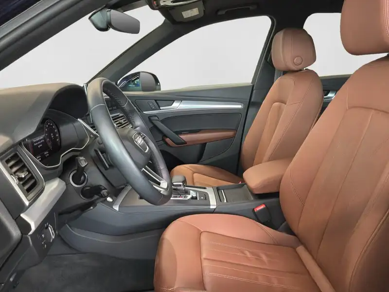2023 Audi Q5 Progressiv, modrá, 28 300 km, dovoz Kanada — foto 10 z 12