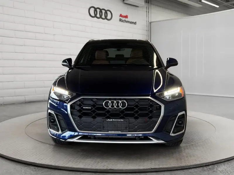 2023 Audi Q5 Progressiv, modrá, 28 300 km, dovoz Kanada — foto 2 z 12