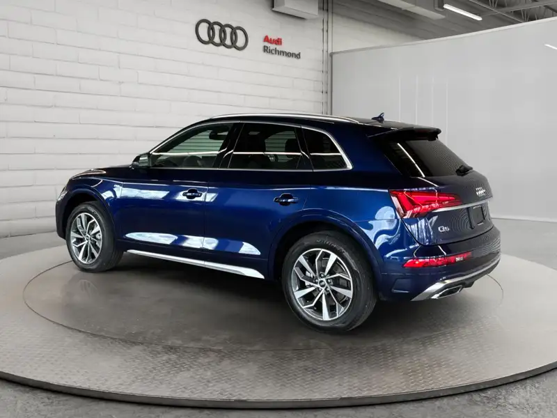 2023 Audi Q5 Progressiv, modrá, 28 300 km, dovoz Kanada — foto 7 z 12
