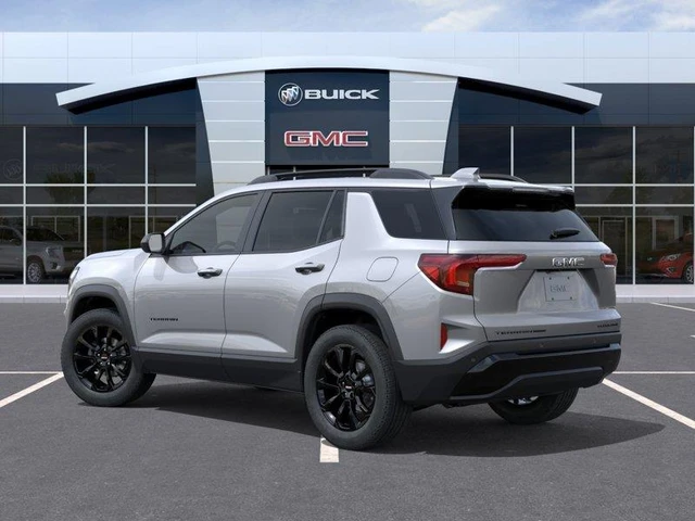 2027 GMC Terrain Elevation, stříbrná, 10 km, dovoz Kanada — foto 3 z 5