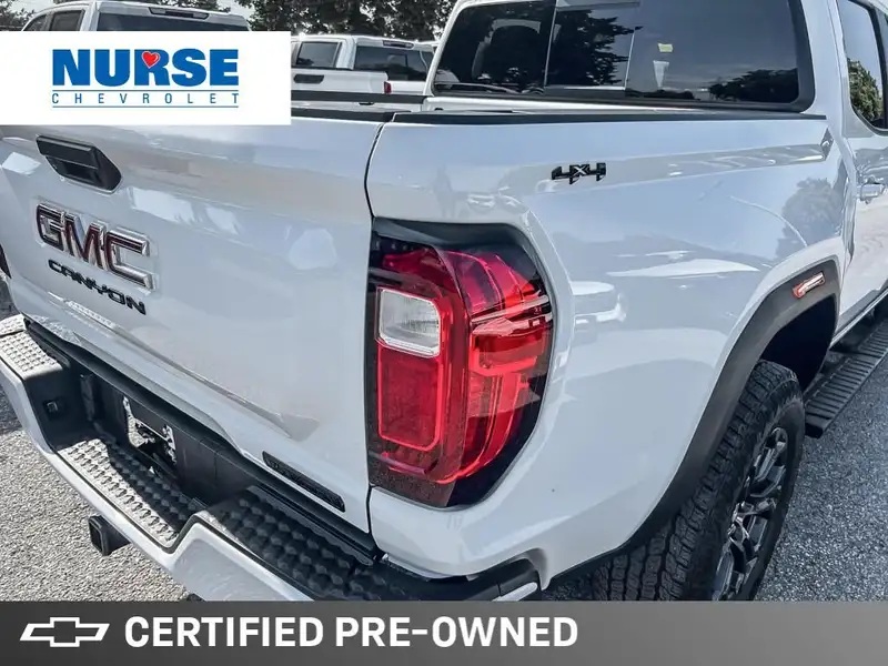 2024 GMC Canyon Elevation, bílá, 55 476 km, dovoz Kanada — foto 7 z 12