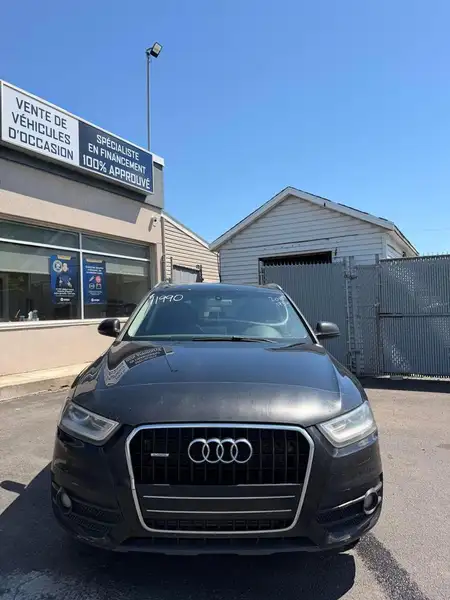 2015 Audi Q3 Progressiv, 173 990 km, dovoz Kanada — foto 3 z 11