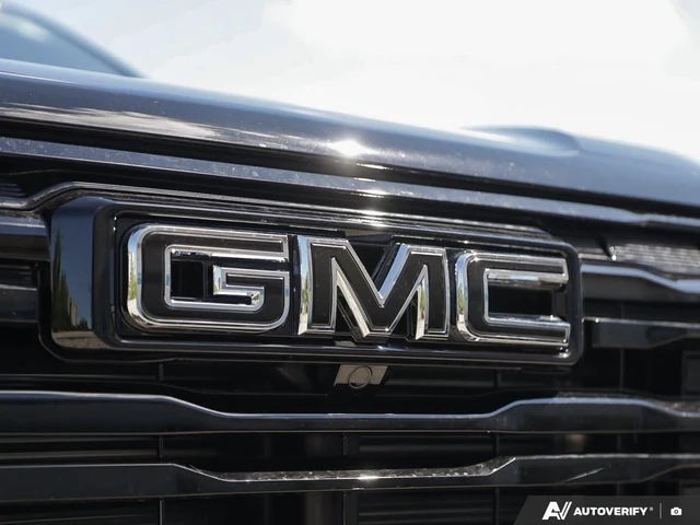 2027 GMC Terrain AWD Elevation AWD Elevation, černá, 10 km, dovoz Kanada — foto 9 z 20