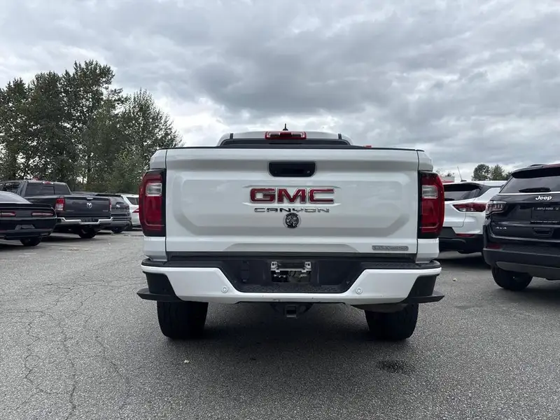 2023 GMC Canyon Elevation, 74 970 km, dovoz Kanada — foto 6 z 6