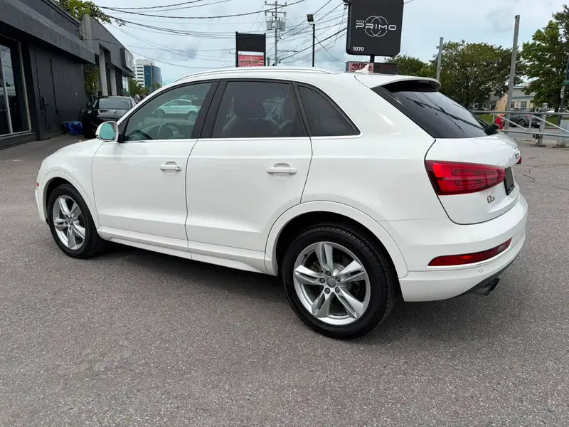 2016 Audi Q3 Progressiv, bílá, 117 930 km, dovoz Kanada — foto 6 z 12