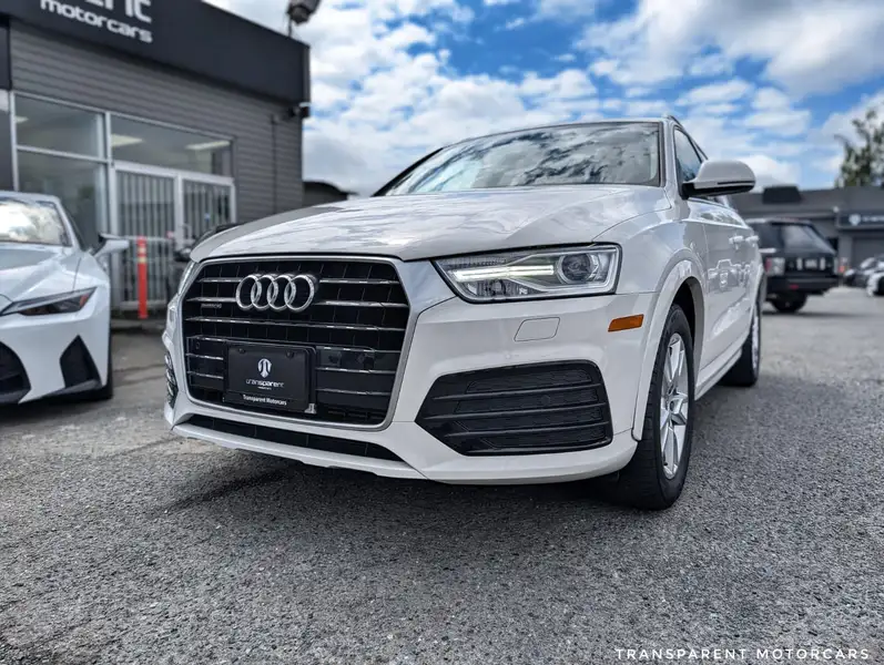 2018 Audi Q3 Progressiv, bílá, 73 200 km, dovoz Kanada — foto 9 z 12
