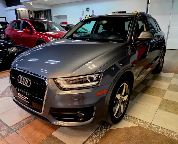 2015 Audi Q3 Progressiv, šedá, 124 551 km, dovoz Kanada — foto 12 z 12