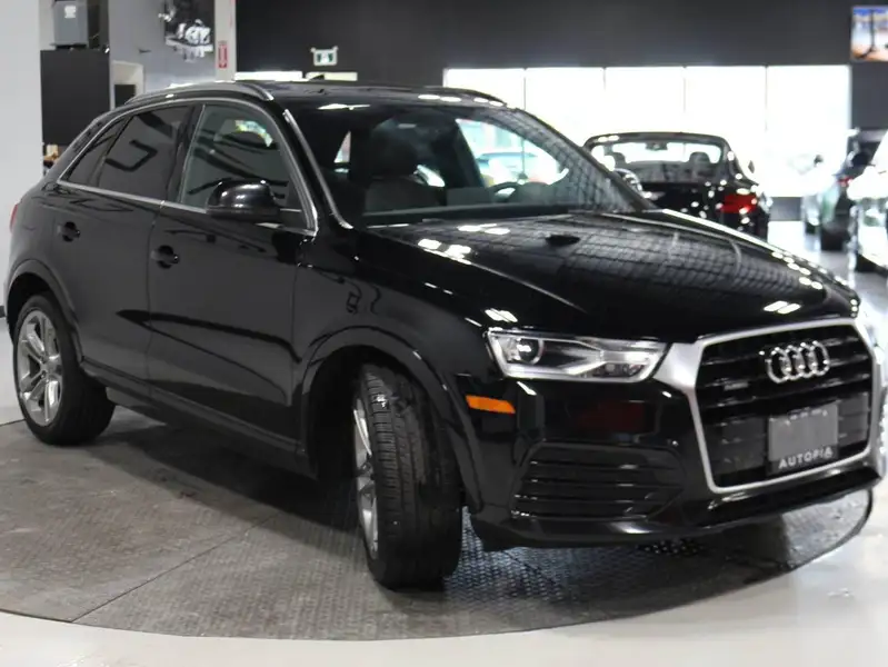 2018 Audi Q3 Progressiv, černá, 109 268 km, dovoz Kanada — foto 3 z 12