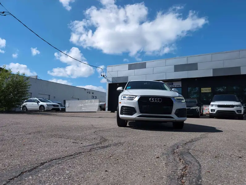 2016 Audi Q3 Technik, bílá, 146 675 km, dovoz Kanada — foto 4 z 12