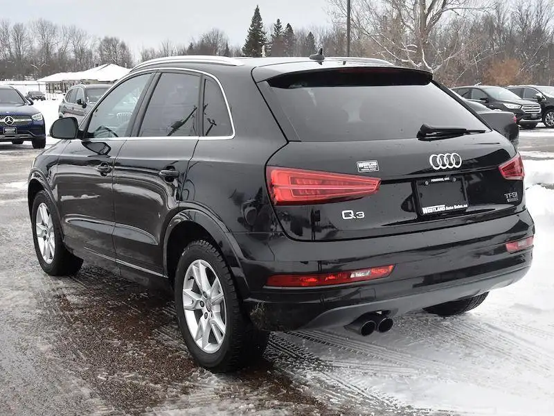 2018 Audi Q3 Progressiv, černá, 95 924 km, dovoz Kanada — foto 4 z 8